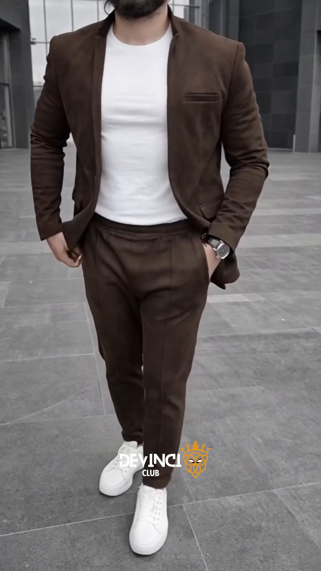 Costume classique en daim
